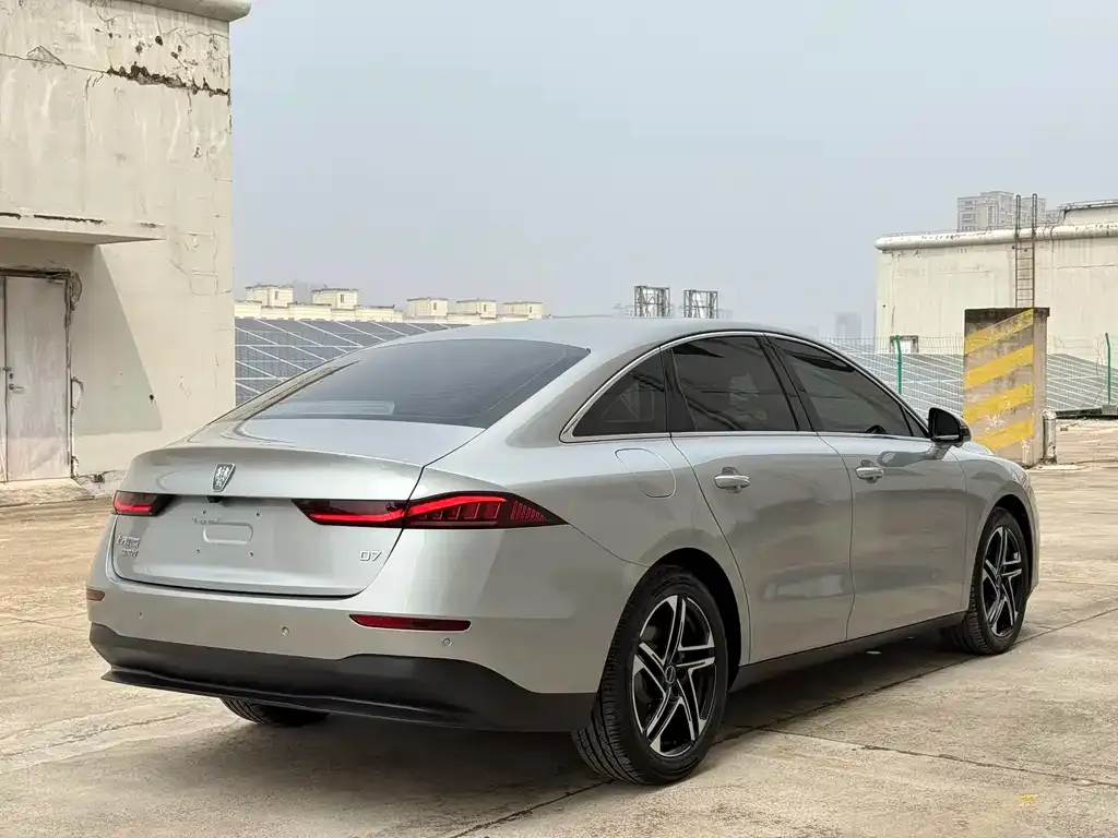 Roewe D7 2024 из CN, фото 2
