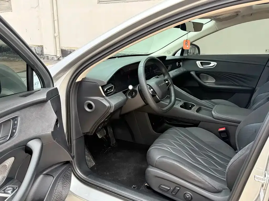 Roewe D7 2024 из CN, фото 9
