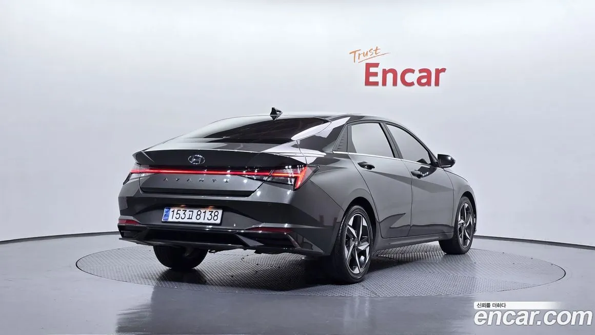 Hyundai AVANTE — фото 2