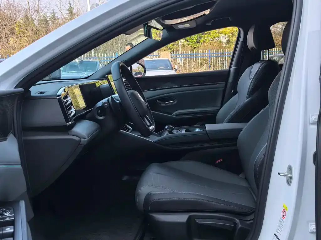 BYD Qin L 2025 из CN, фото 7