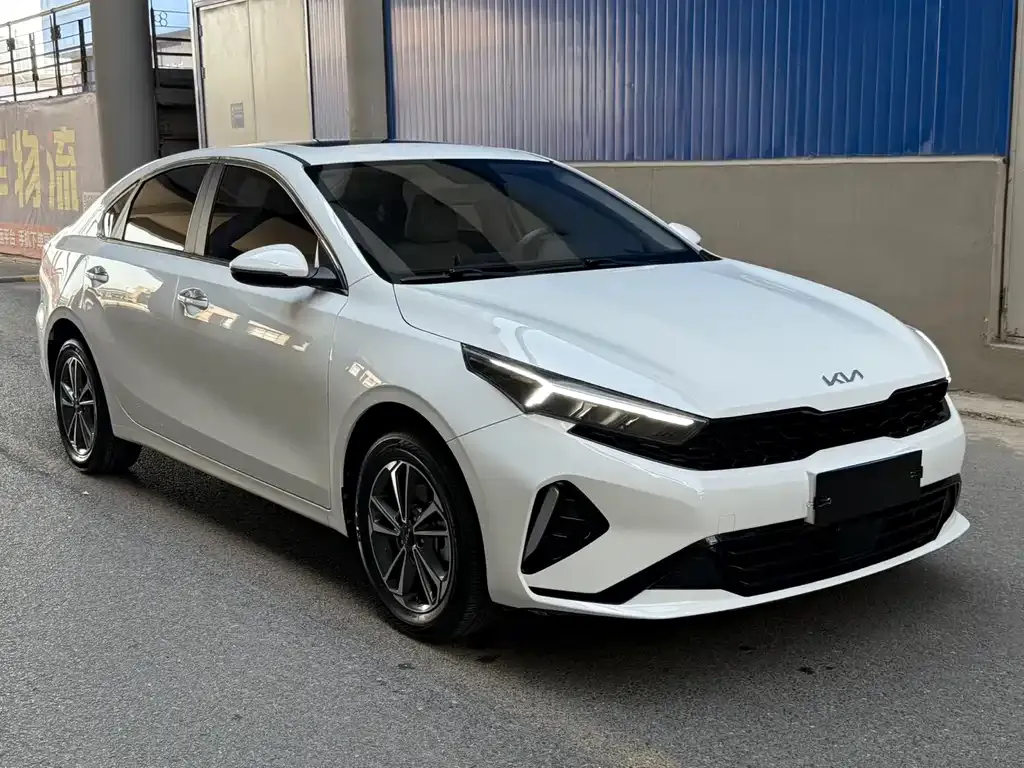 Kia K3 2023 из CN, фото 10