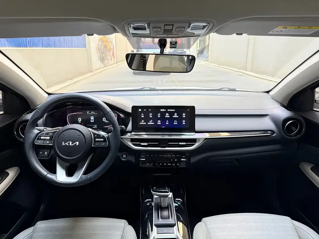 Kia K3 2023 из CN, фото 6