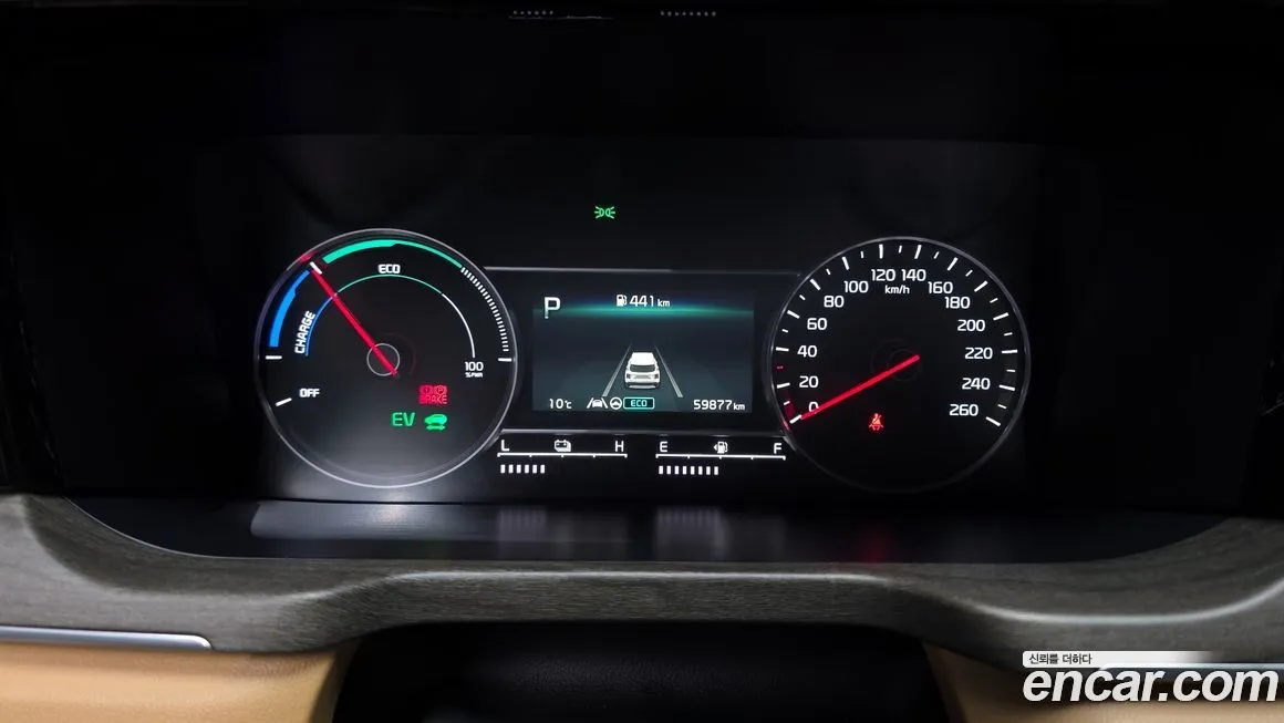 Kia Sorento — фото 9