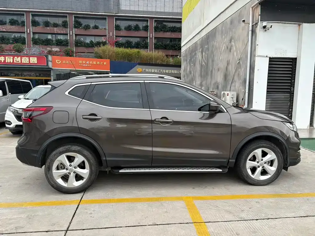 Nissan Qashqai 2022 из CN, фото 3