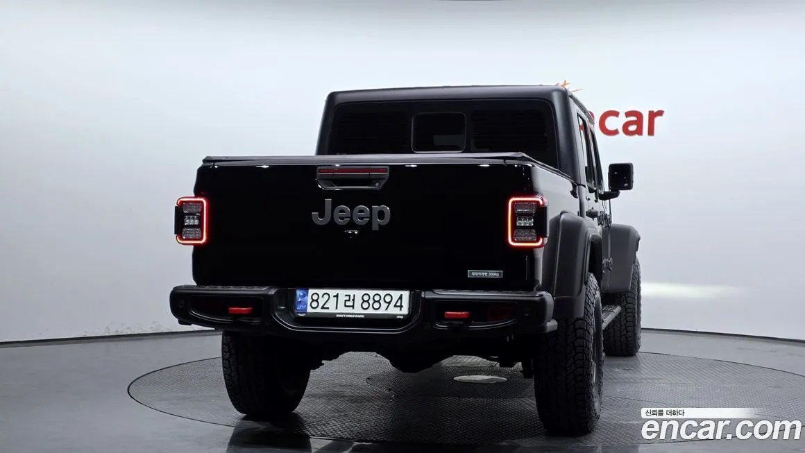 Jeep Gladiator — фото 3