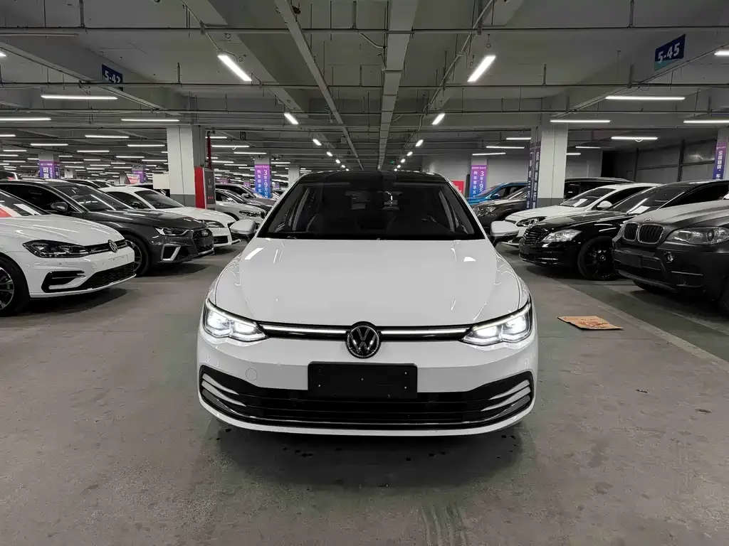 Volkswagen Golf 2021 из CN, фото 5