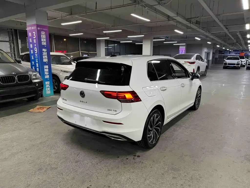 Volkswagen Golf 2021 из CN, фото 7