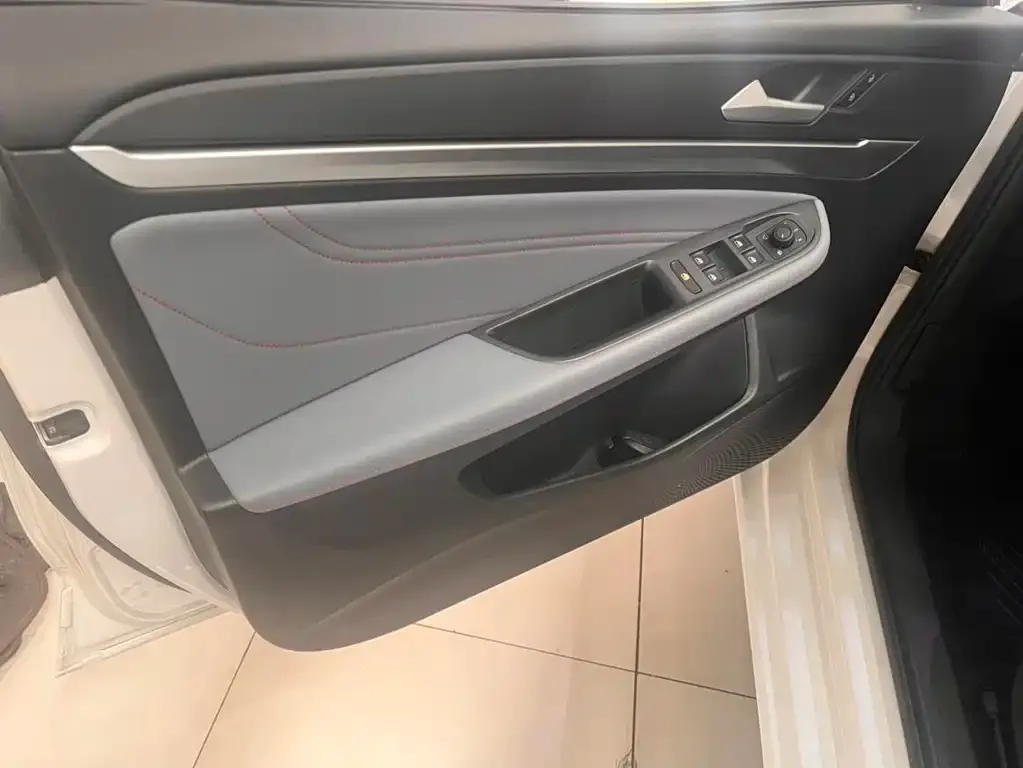 Volkswagen Lamando 2022 из CN, фото 4