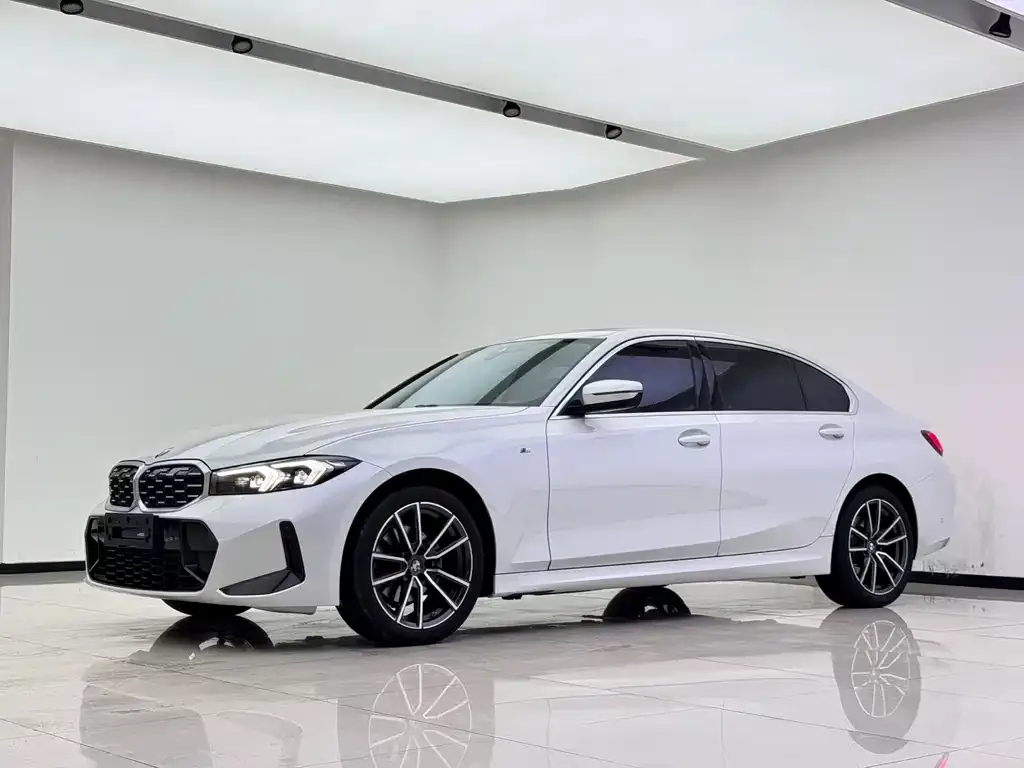 BMW 3 Series — фото 1