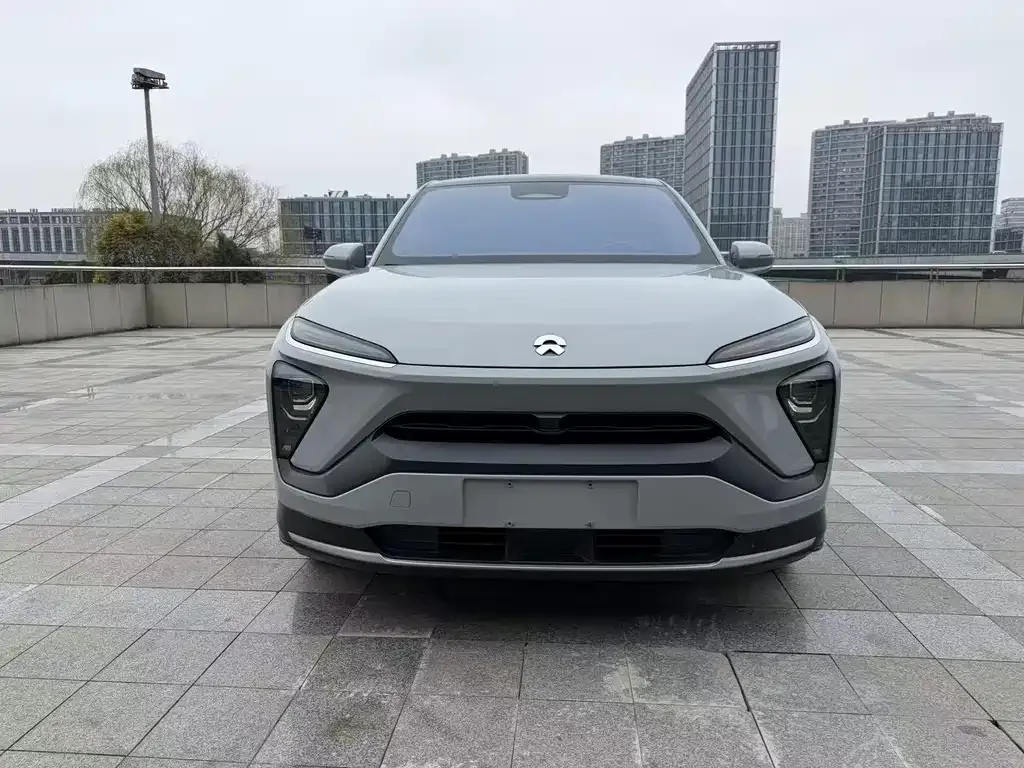 NIO EC6 — фото 10