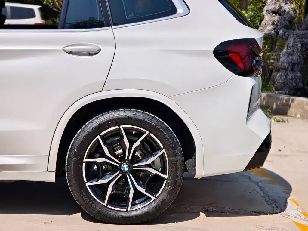 BMW X3 2023 из CN, фото 2
