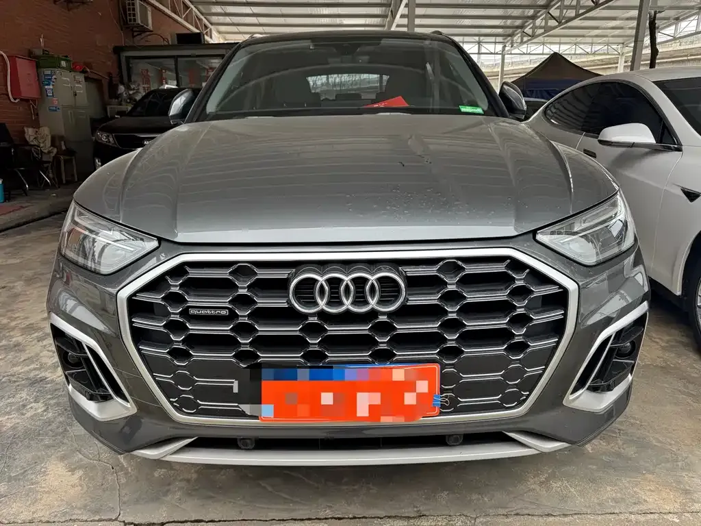 Audi Q5L 2021 из CN, фото 8