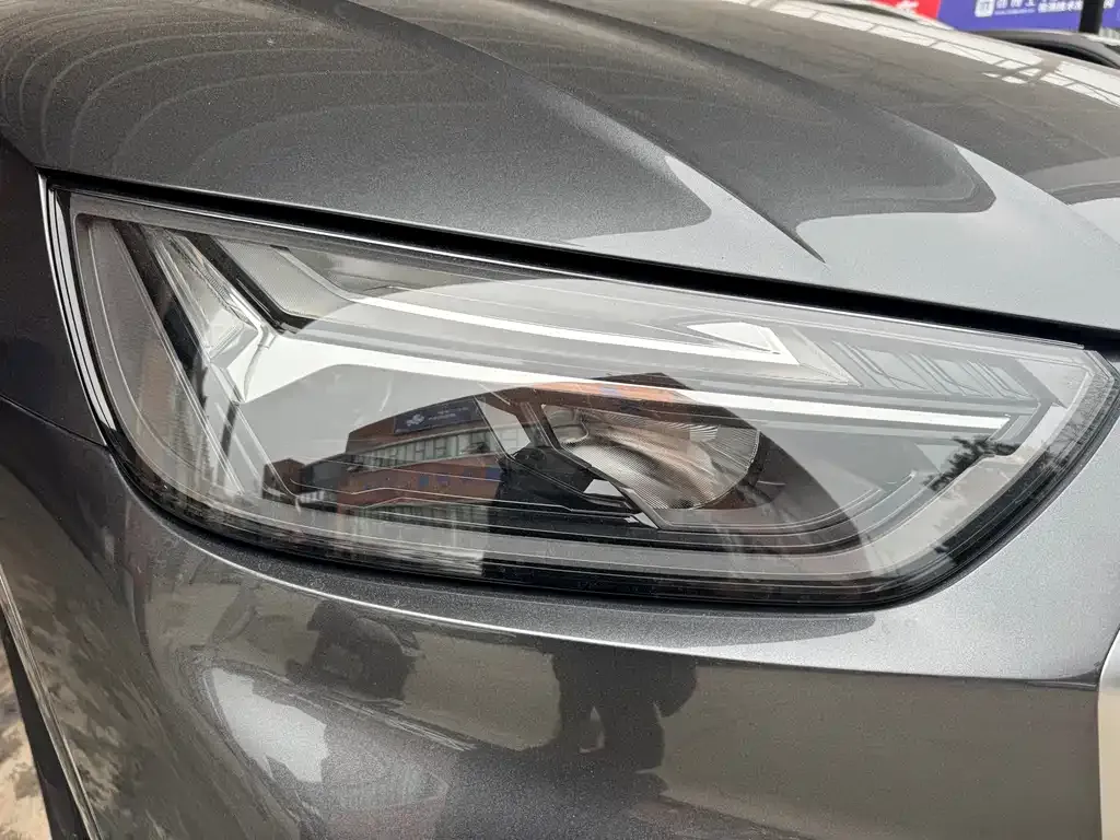 Audi Q5L 2021 из CN, фото 7