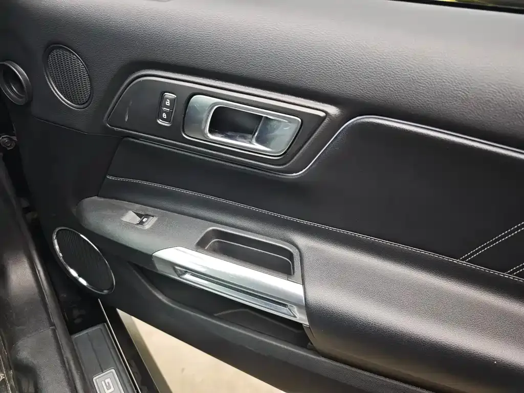 Ford Mustang 2021 из CN, фото 10