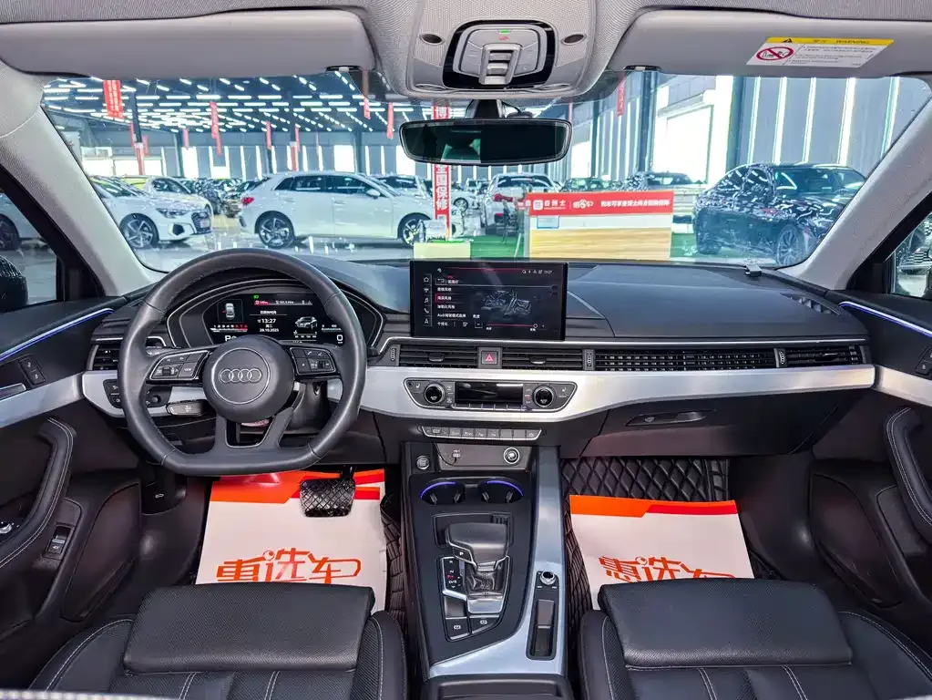 Audi A4L 2022 из CN, фото 3