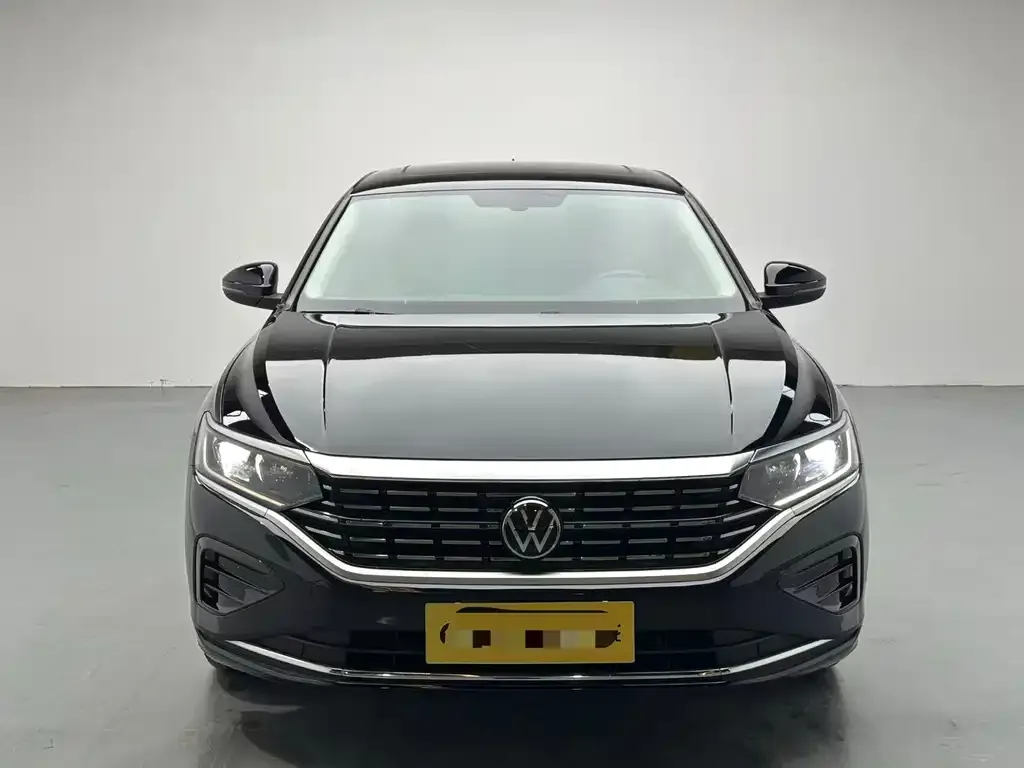 Volkswagen Passat — фото 2