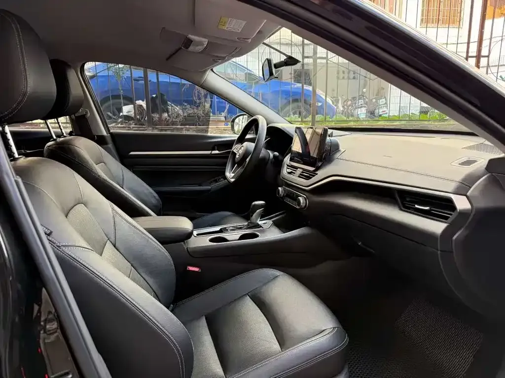 Nissan Teana 2022 из CN, фото 2