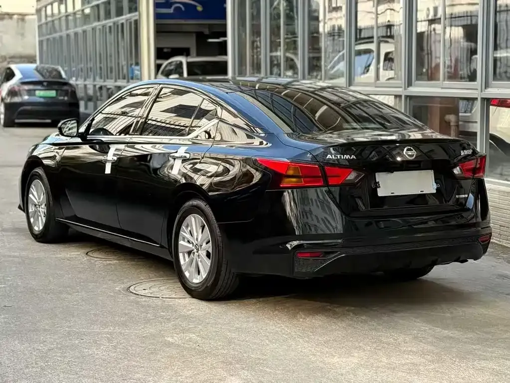 Nissan Teana 2022 из CN, фото 6