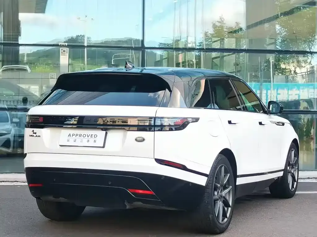 Land Rover Velar — фото 7