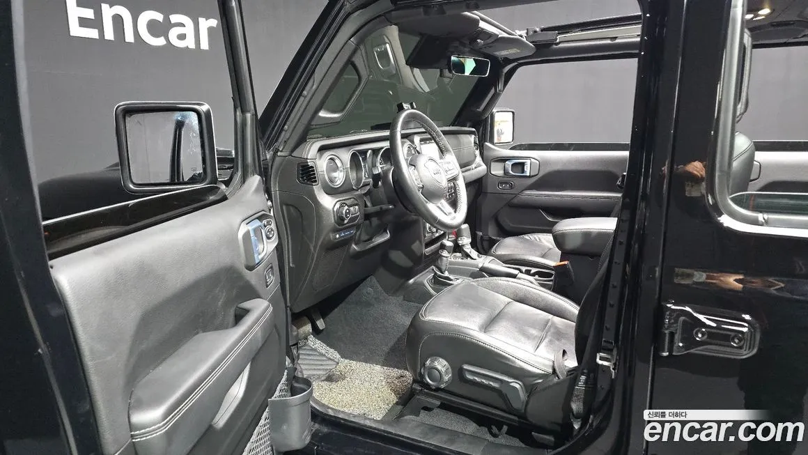 Jeep Wrangler 2021 из KR, фото 10