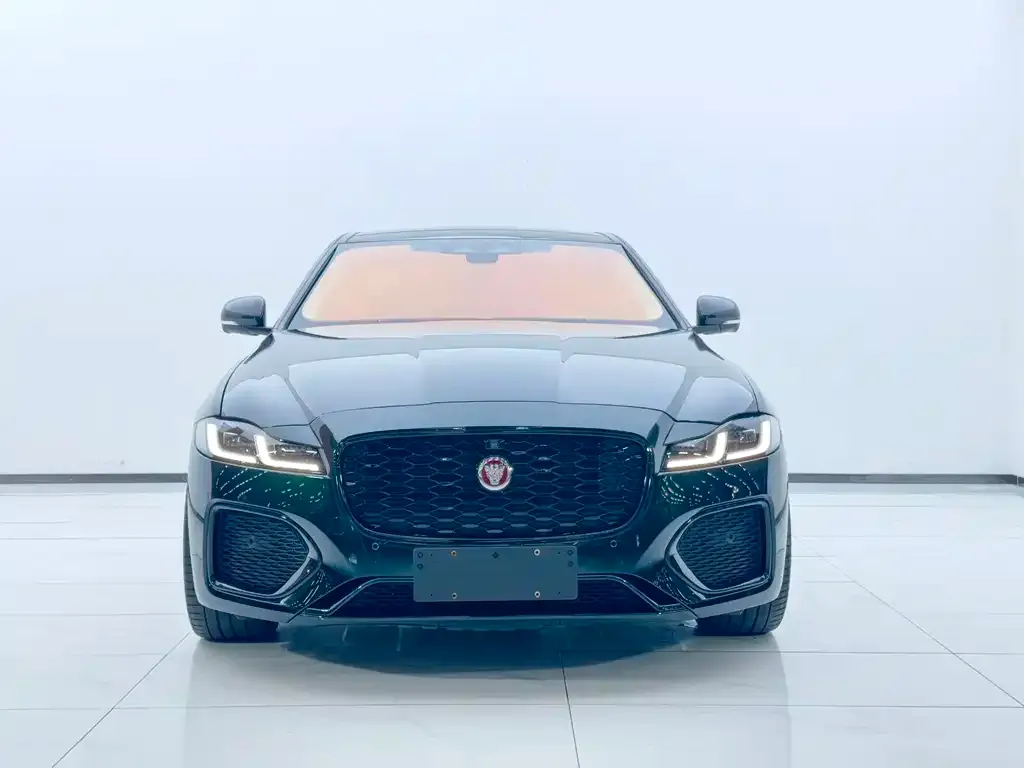Jaguar XFL 2023 из CN, фото 8