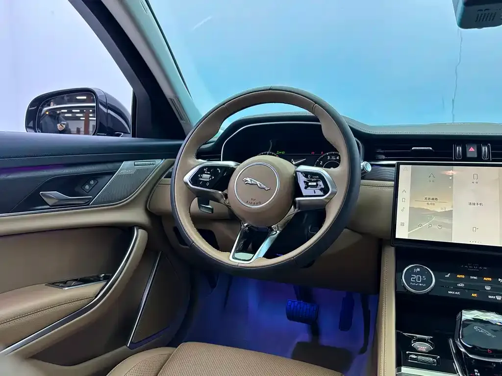 Jaguar XFL 2023 из CN, фото 4