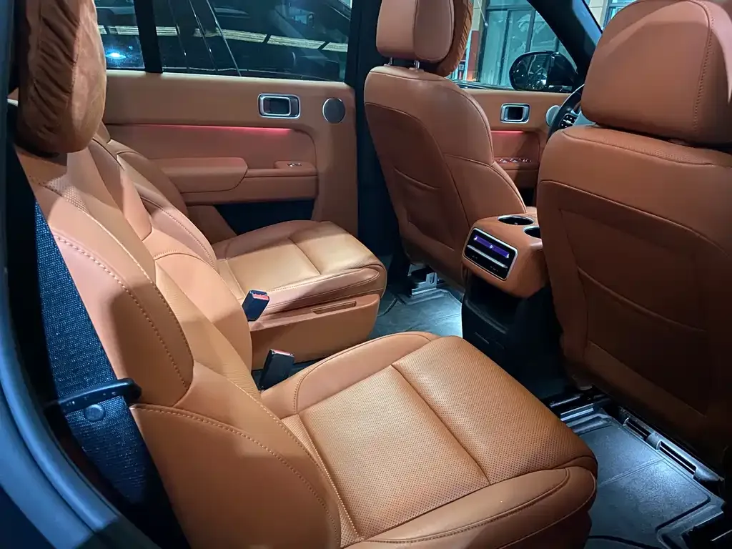 Li Auto L8 2023 из CN, фото 2