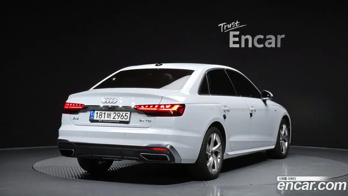 Audi A4 2022 из KR, фото 2