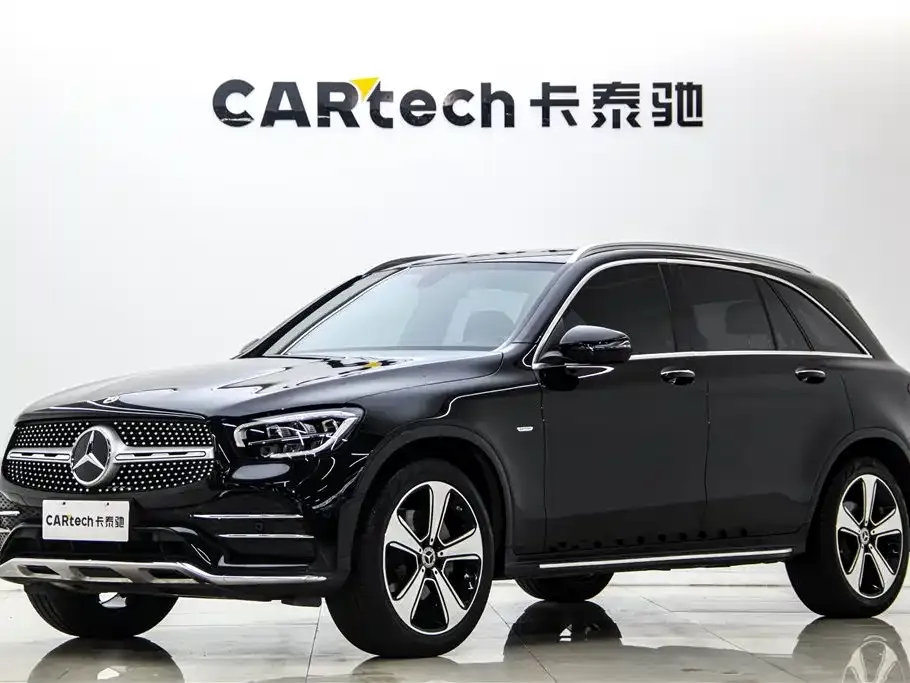 Mercedes-Benz GLC — фото 1