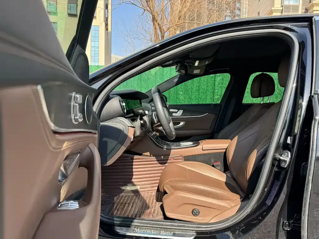 Mercedes-Benz E-Class New Energy 2022 из CN, фото 4