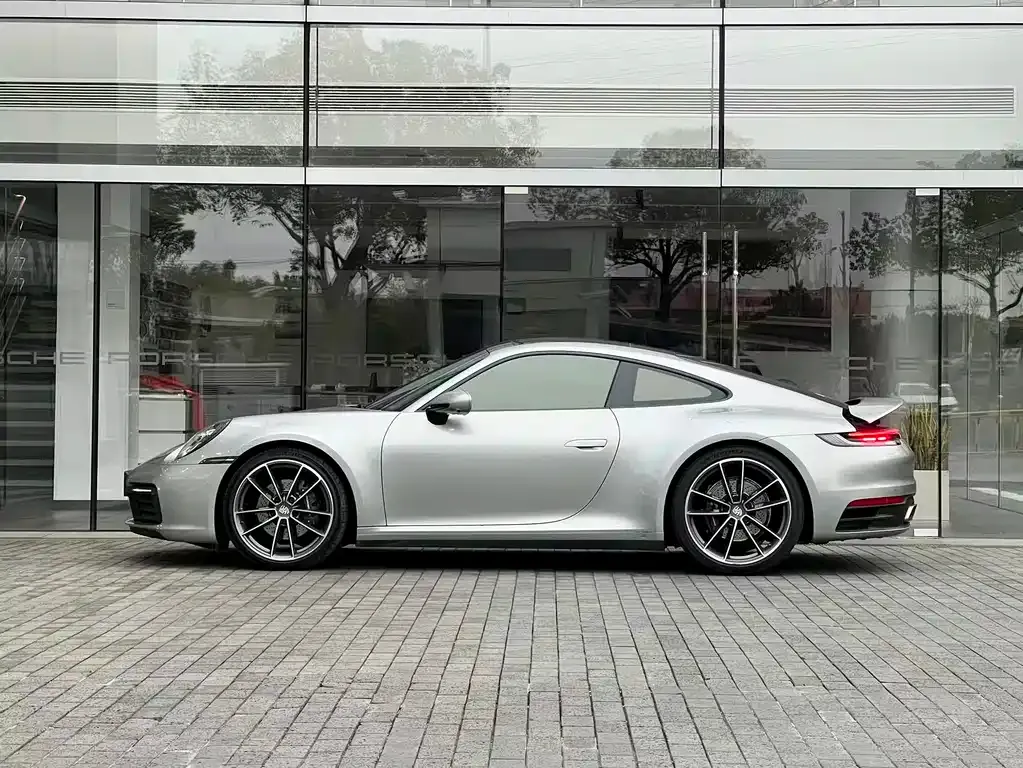 Porsche 911 2023 из CN, фото 8