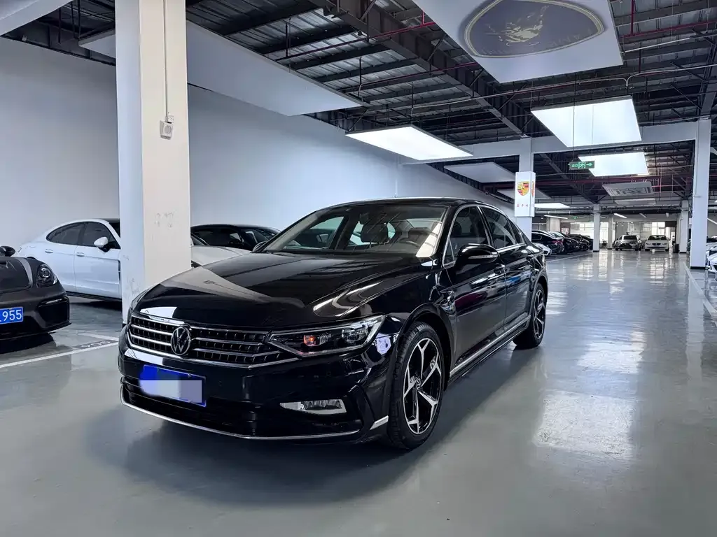 Volkswagen Magotan 2023 из CN, фото 1