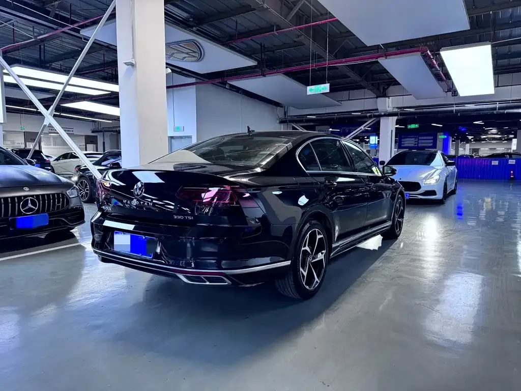 Volkswagen Magotan 2023 из CN, фото 5