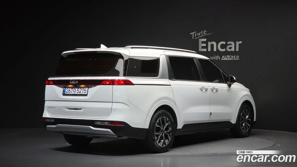 Kia Carnival — фото 2