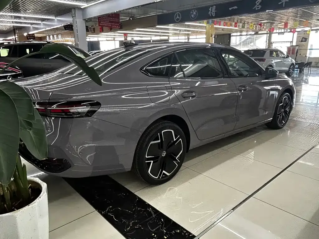 Volkswagen Passat 2026 из CN, фото 7