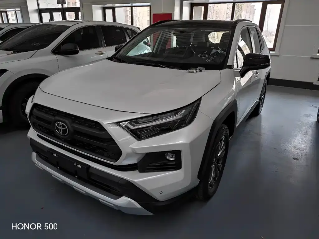 Toyota RAV4 2025 из CN, фото 1