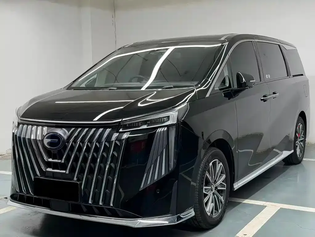 GAC Motor Trumpchi M8 — фото 1