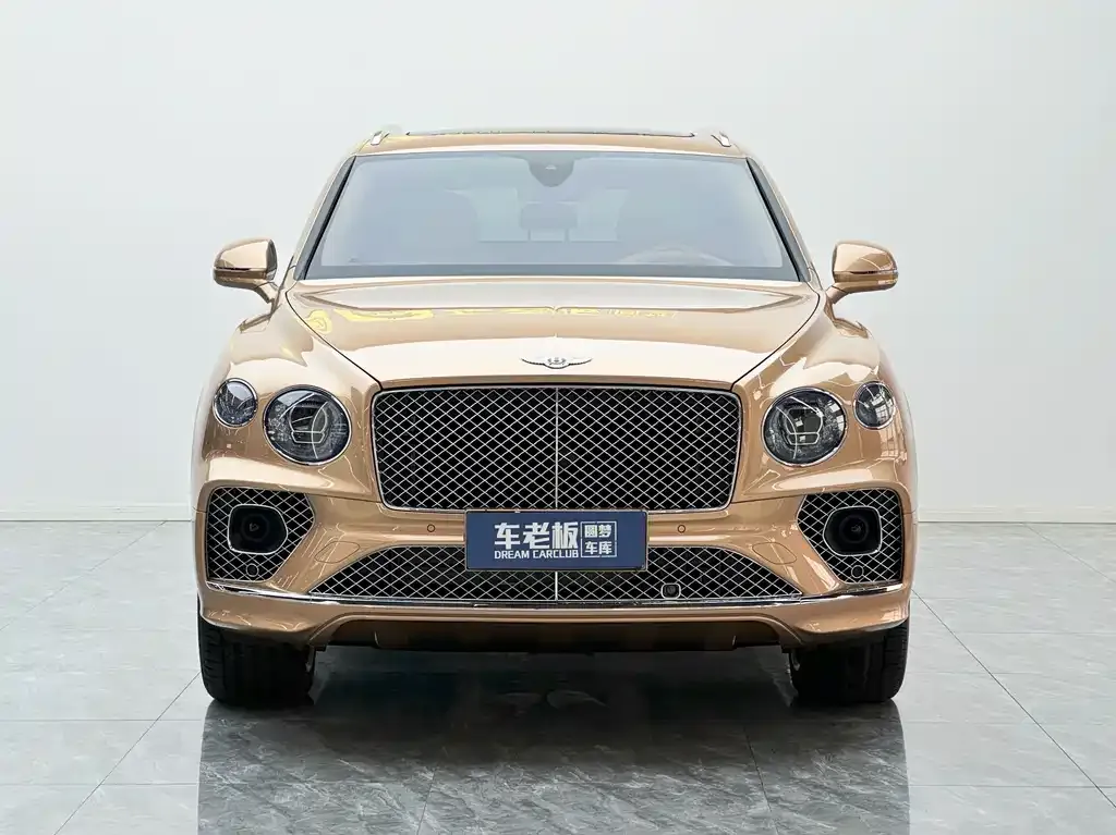 Bentley Bentayga — фото 2