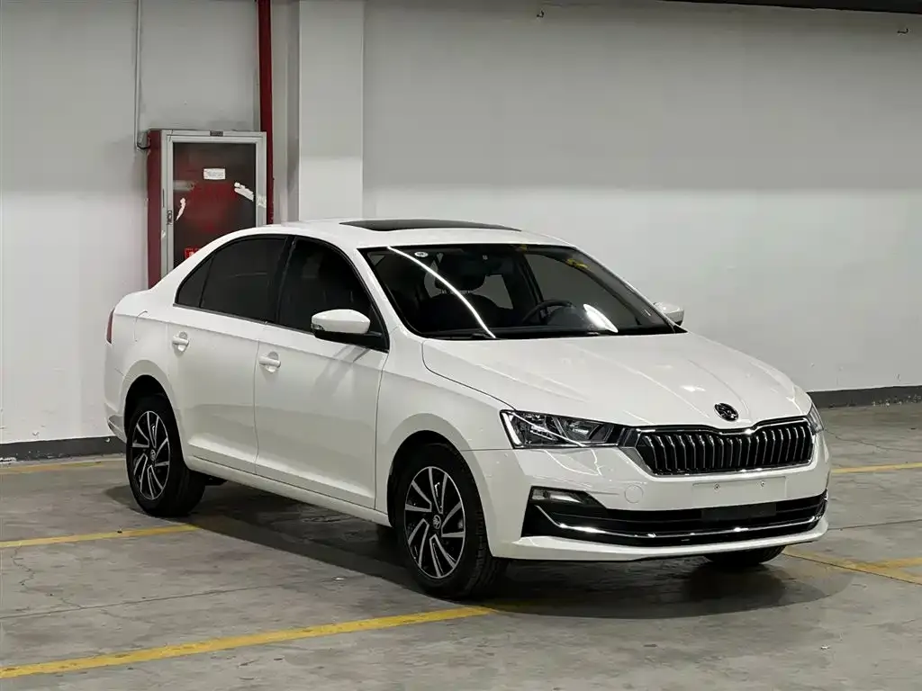 Skoda Rapid 2022 из CN, фото 3