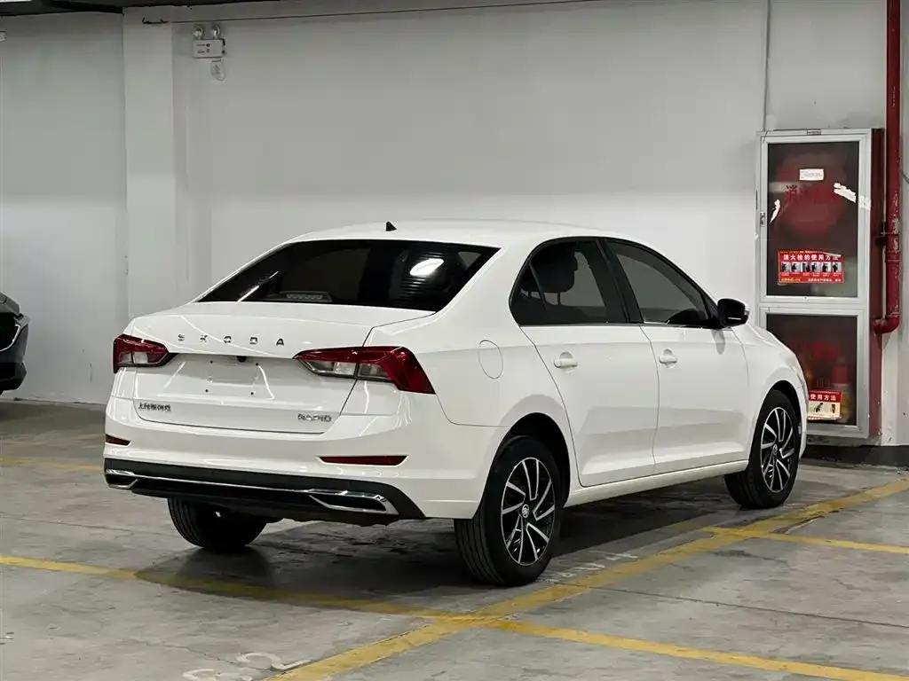 Skoda Rapid 2022 из CN, фото 6