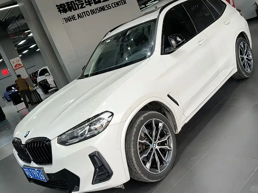 BMW X3 — фото 3