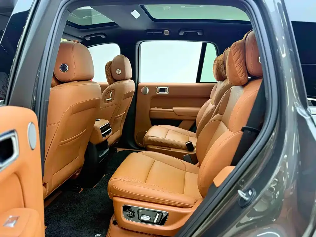 Li Auto L8 2023 из CN, фото 5