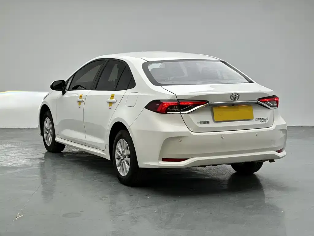 Toyota Corolla 2024 из CN, фото 4