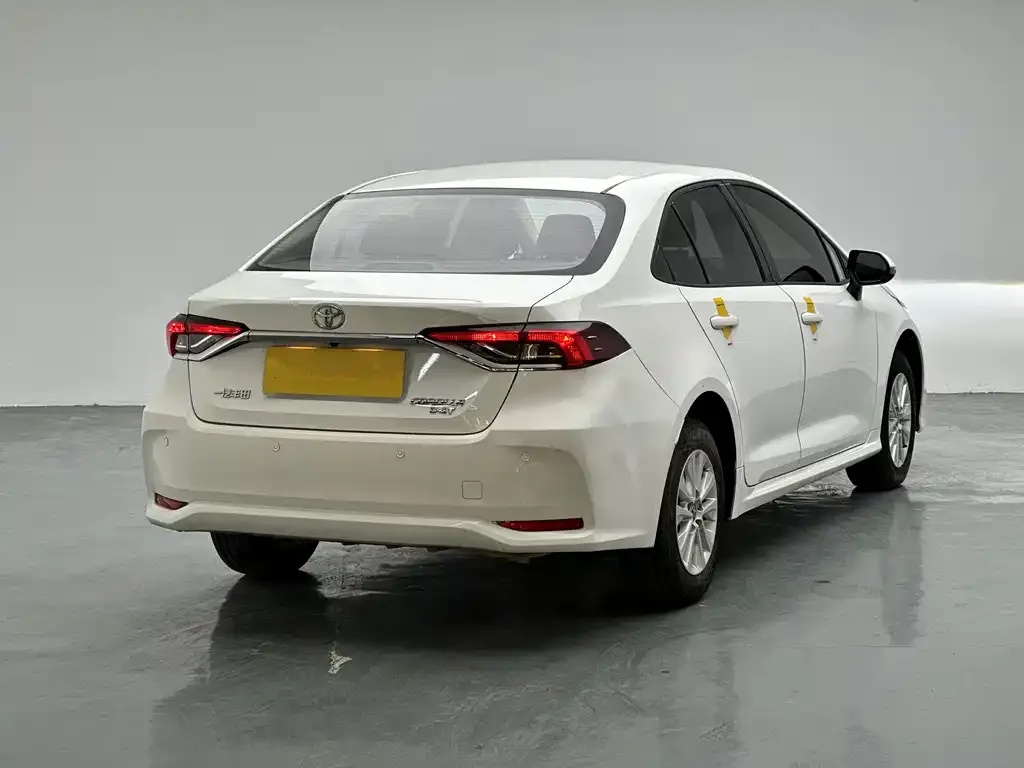 Toyota Corolla 2024 из CN, фото 7