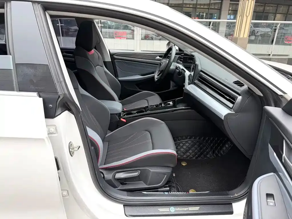 Volkswagen Lamando 2022 из CN, фото 2