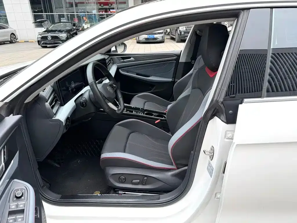 Volkswagen Lamando 2022 из CN, фото 4