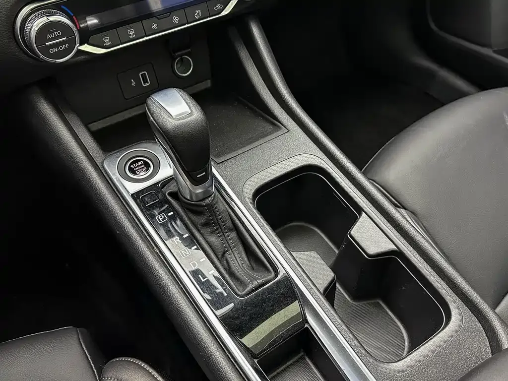 Nissan Sylphy 2021 из CN, фото 10