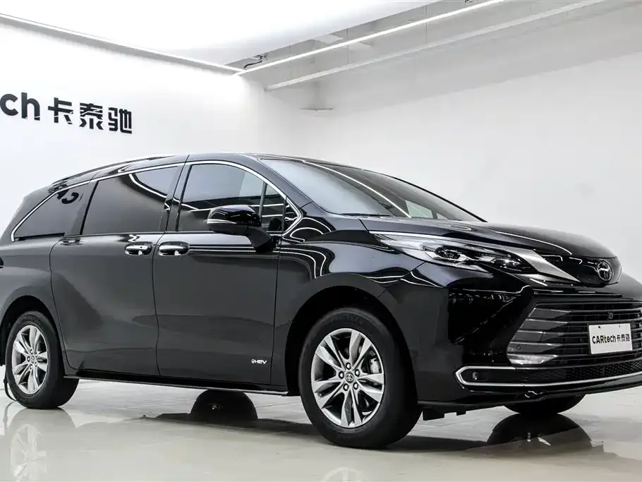 Toyota Sienna 2024 из CN, фото 8