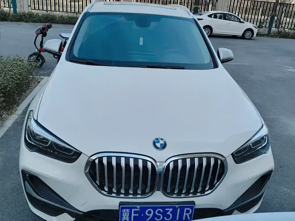 BMW X1 2022 из CN, фото 1