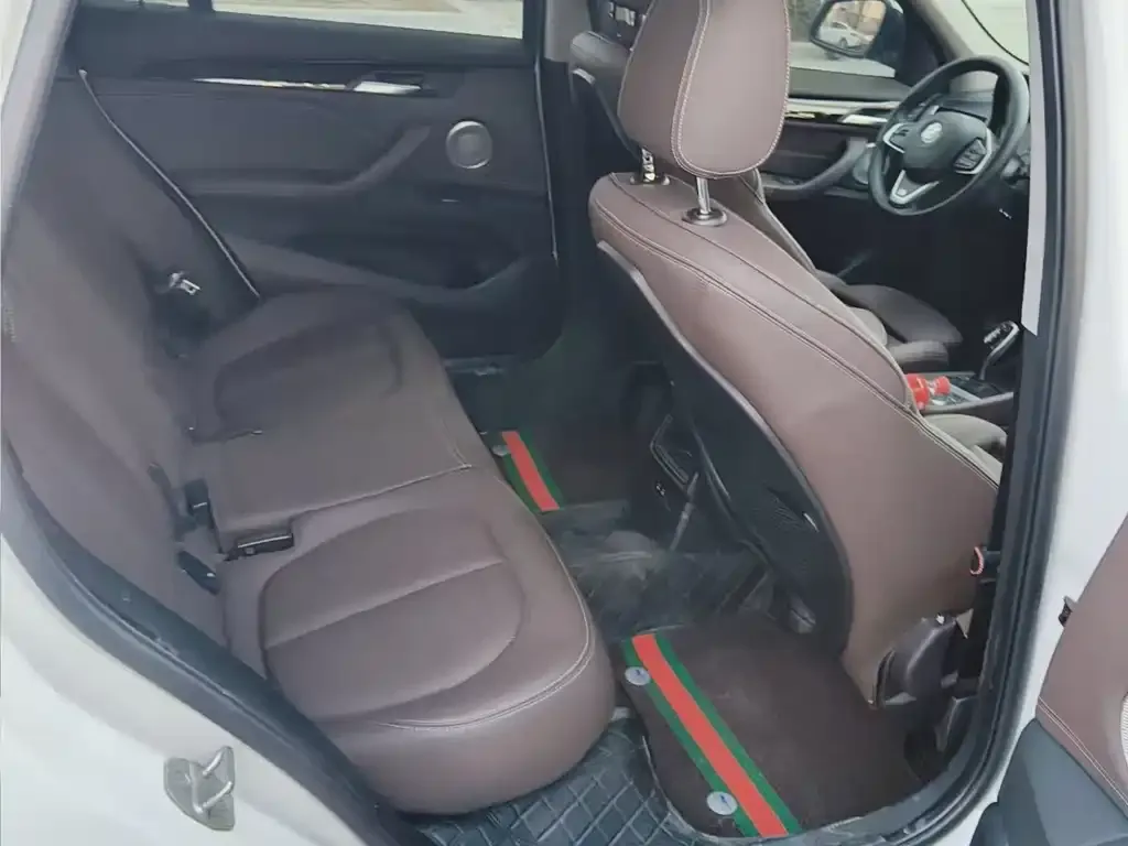 BMW X1 2022 из CN, фото 8